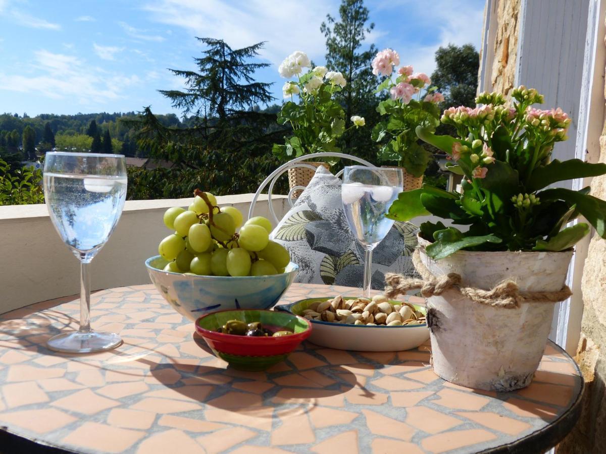 Maison Pierre D'Or 萨尔拉拉卡内达 外观 照片